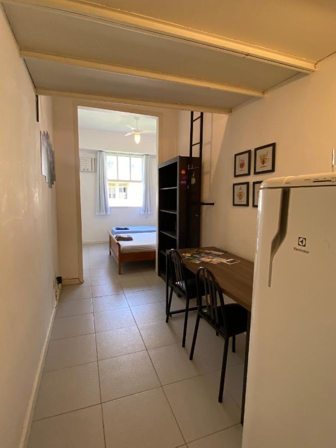 Completo Na De Copacabana, Perto Ipanema Gal Osorio, Com Ar, Wifi, Netflix, Ate 3 Pessoas, Pauloangerami Sf138 * Río de Janeiro