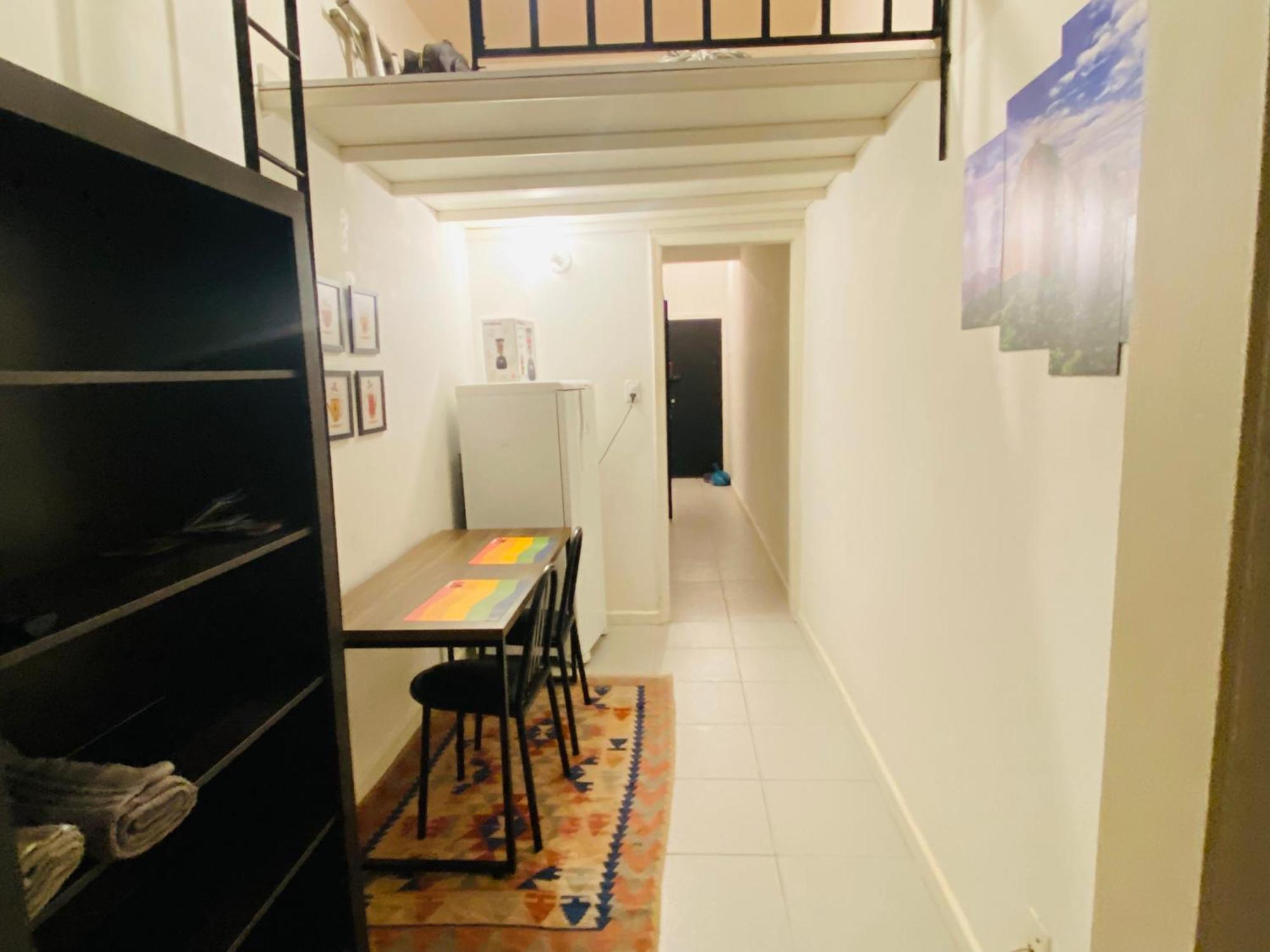 Completo Na De Copacabana, Perto Ipanema Gal Osorio, Com Ar, Wifi, Netflix, Ate 3 Pessoas, Pauloangerami Sf138 Apartamento Río de Janeiro